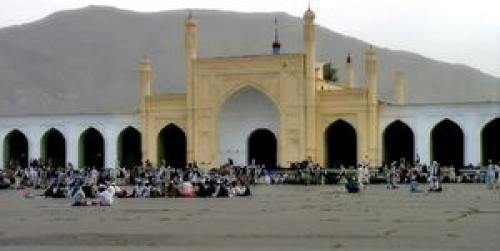  انفجار در ورودی مسجد کابل؛ ۸ کشته و ۲۰ زخمی