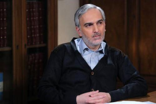 کافه گردی بیژن بنفشه خواه