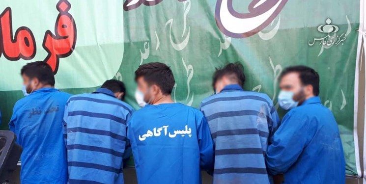  دستگیری ۶ قاچاقچی انسان در کهریزک/ ۱۴۲ نفر از اتباع غیرمجاز جمع‌آوری شدند 
