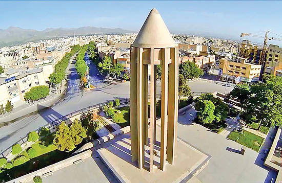 عکس نمایی هوایی از شهر همدان