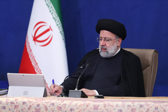 استاندار جدید تهران موضوع آلودگی هوای تهران را با جدیت پیگیری کند