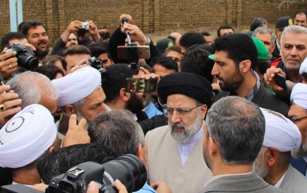 روزنامه اصلاح طلب: رئیسی تبختر قبلی‌ها را ندارد