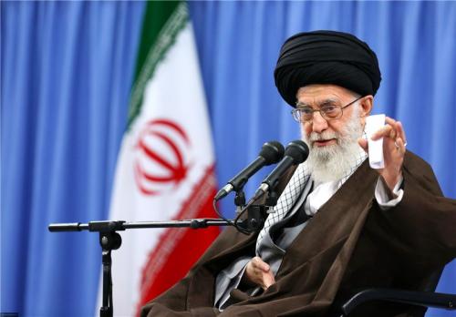 عدم همکاری بانک‌ها با جمهوری اسلامی بدلیل «ایران‌هراسی» آمریکاست/ اخلال و خدعه می‌کنند و بعد گلایه‌مندند که چرا ما بدبینیم/ وارد کردن اجناسی که مشابه داخلی دارند «مطلقاً ممنوع»