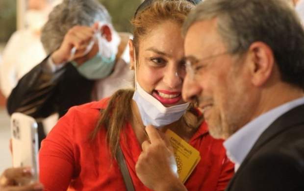 نگاه آقای احمدی نژاد به انسان است/ احمدی نژاد قائل به سینرژیسم بزرگ در حد انسان‌های این کره خاکی است