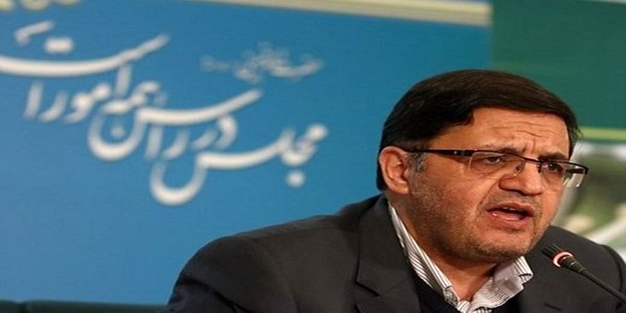 کنایه یک نماینده مجلس به احمدی نژاد/ خداوند عاقبت همه را ختم به خیر بفرما/ فکر نمی کردم لاریجانی رد صلاحیت شود 