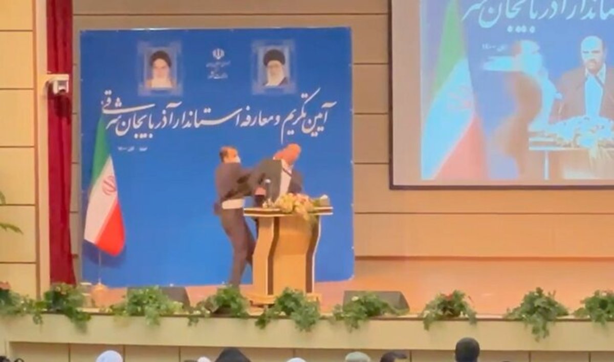 واکنش زیدآبادی به سیلی زدن به صورت استاندار