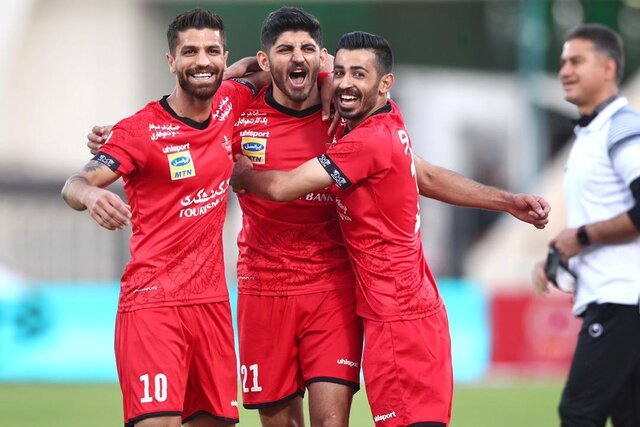 دومین پیروزی پیاپی سرخپوشان/ پرسپولیس 2 – نساجی 1