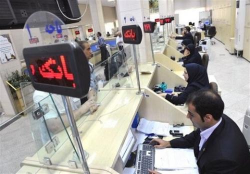  بانک‌ها نرخ سود سپرده را بالا بردند/ بازار سرمایه در معرض خطر جدی