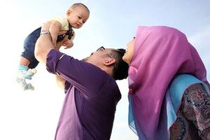 با شوهرت اینجوری راه بیا!