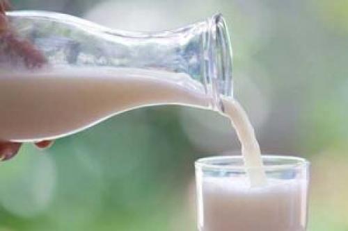 مصرف شیر و کاهش سوزش سر معده