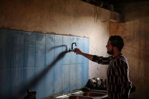 اسرائیل آب را به یک سلاح جنگی تبدیل کرده است 