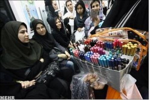 ورود غیرقانونی مردان به واگن‌های مترو بانوان