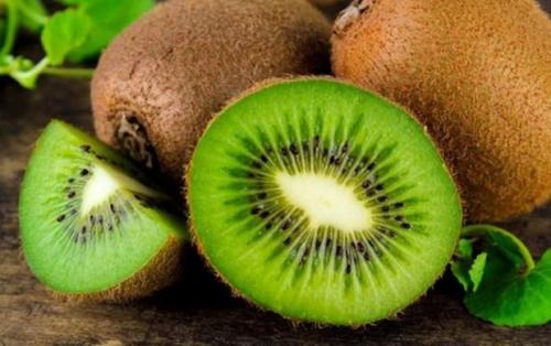 فواید استفاده از ترکیب کیوی و لیمو