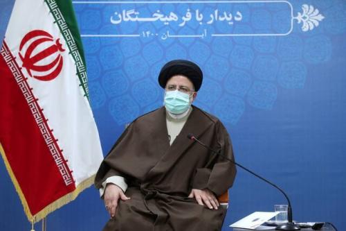  مردم را در تصمیمات اقتصادی دولت سهیم می‌کنیم نه غافلگیر