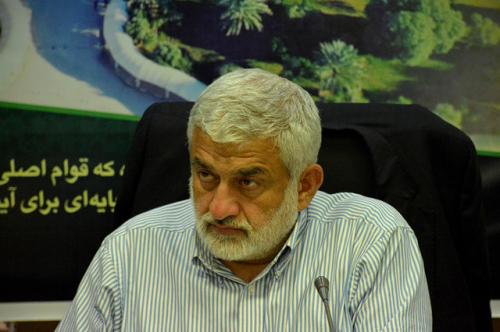 افزایش مکرر نرخ «ارز» کمر مردم را می‌شکند