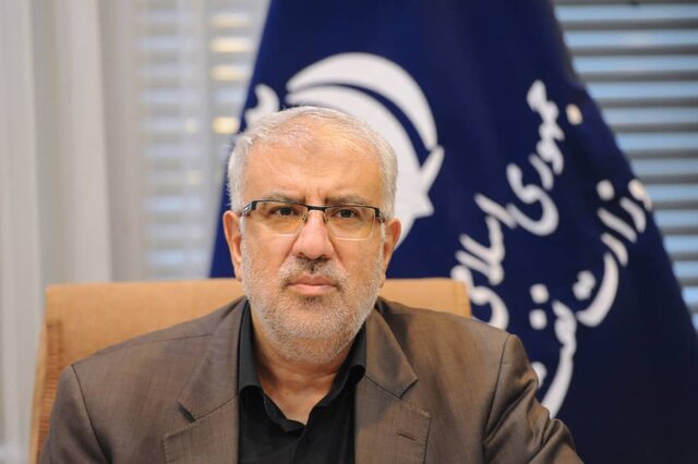 گزارش عملکرد وزیر نفت به مجلس
