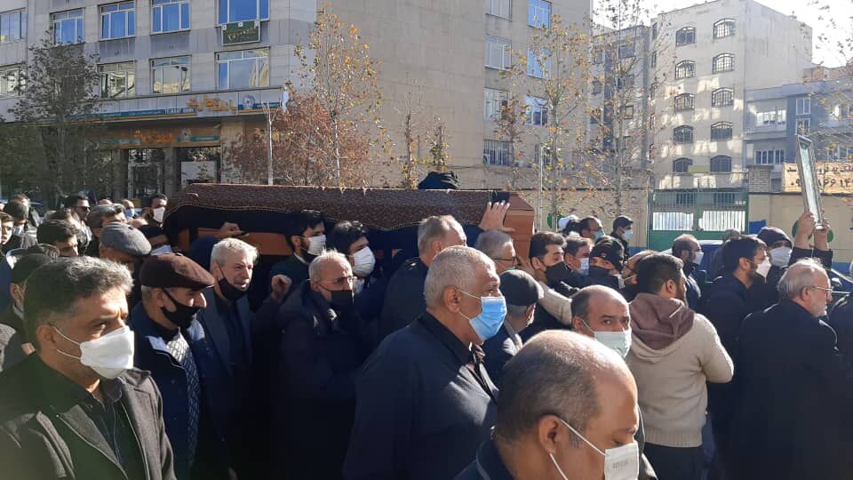 تشییع پیکر آیت‌الله سیدرضی شیرازی