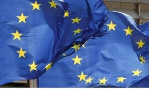 ساز ناکوک تروئیکا علیه اتحادیه اروپا 