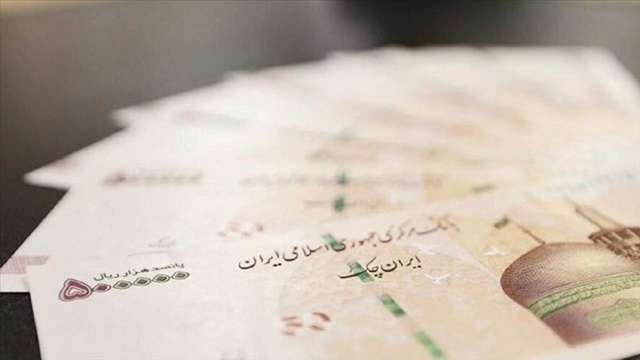  طرح جایگزین افزایش حقوق‌ها/ کارمندان صاحب زمین می‌شوند؟ 