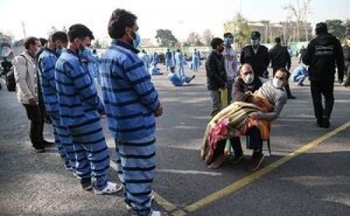  حمله اراذل و اوباش با قمه به مدیر یک مدرسه