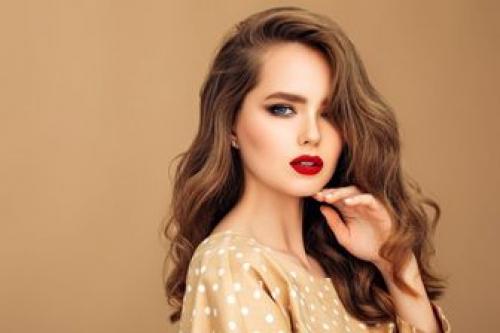  کاشت ابرو بهتر است یا میکروبلیدینگ ؟ 