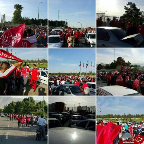 هواداران پشت درب ورزشگاه آزادی +عکس 
