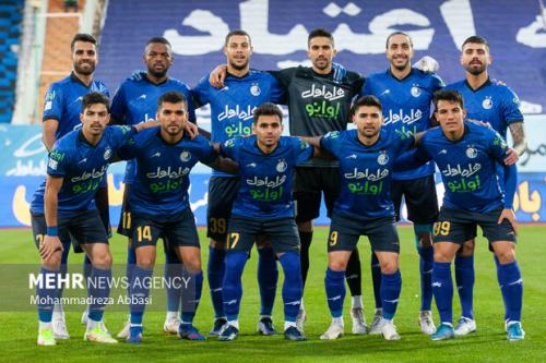 هافبک میانی و جدید استقلال از برزیل می‌آید