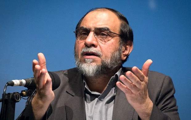رهبری چند مشخصه دارند که شاید هیچکس این‌ها را با هم نداشته باشند