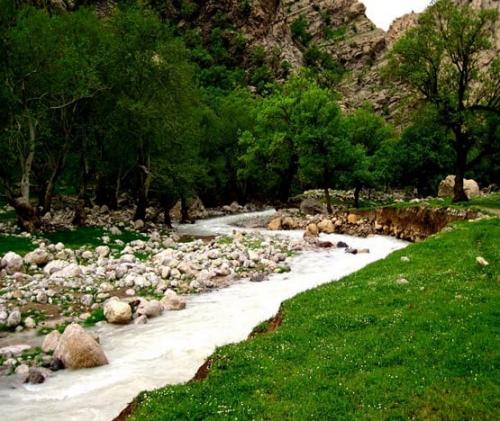 منظره چشم نواز ابرهای منگشت باغملک