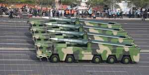   نبرد ابرفراصوت دانگ فنگ-17 با اس-400 