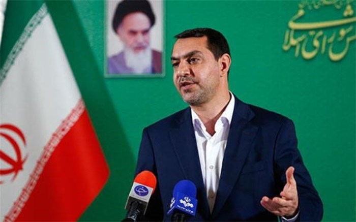 حداقل حقوق دریافتی در سال آینده ۵ میلیون و ۶۰۰ هزار تومان خواهد بود 