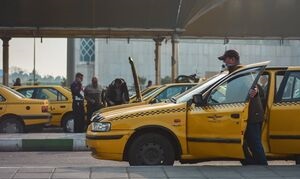 اجباری شدن نصب کارت واکسن روی شیشه تاکسی‌ها