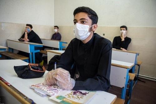 واکنش آموزش و پرورش به ضرورت بازگشایی مدارس حتی در شیوع اومیکرون/ مدارس در همه دنیا باز است! 