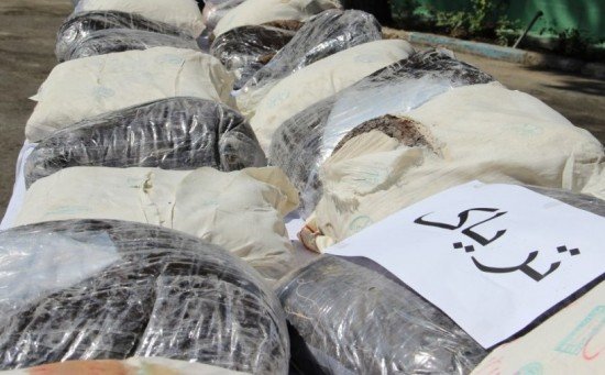 کشف ۱۵۰ کیلوگرم تریاک از زیر بار هندوانه