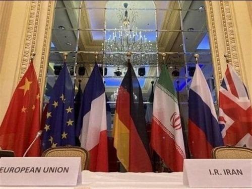 دولت روحانی با خوش‌خیالی به غرب اعتماد می‌کرد