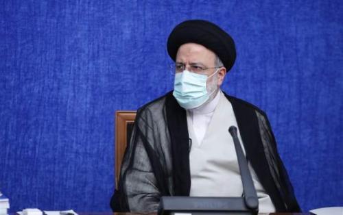 واکنش رئیس جمهور به حواشی جشنواره فیلم فجر/رئیسی: در حاشیه جشنواره فجر، اظهارنظر غلطی انجام شد