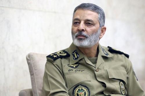  پیام فرمانده کل ارتش بمناسبت شهادت دو تن از خلبانان نیروی هوایی ارتش