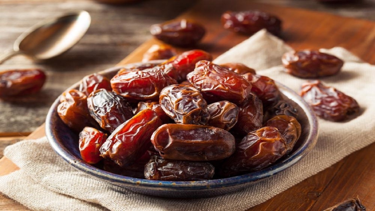  عوارض مصرف خرما که نمی‌دانید