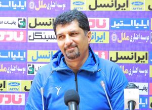   گلایه سرمربی پیکان از کیفیت بد زمین‌های لیگ