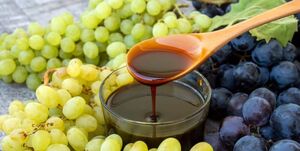  خواص جالب شیره انگور