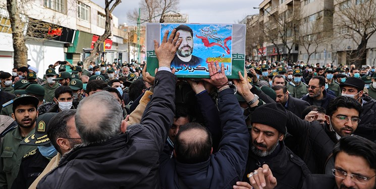  پیکر 2 شهید مدافع حرم در تهران تشییع شد/ جزییات بیش‌تر از مراسم تدفین 