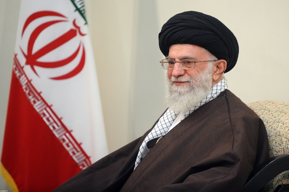 تأکید رهبر انقلاب بر لزوم شناخت جبهه‌بندی‌ها و انتخاب موضع درست و آمادگی نقش‌آفرینی به سود جبهه حق 