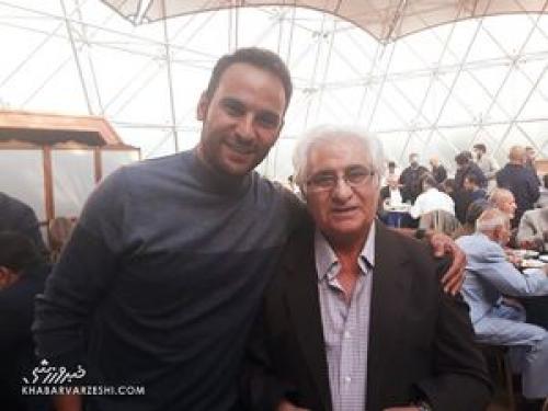 با پاداش گل به پرسپولیس ماشین صفر کیلومتر خریدم