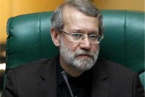 لاریجانی: با عارف همگرایی داریم