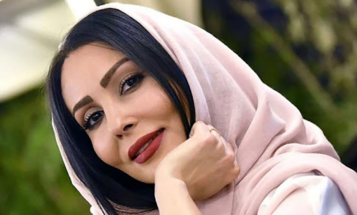پرستو صالحی رسماً کشف حجاب کرد + فیلم و عکس