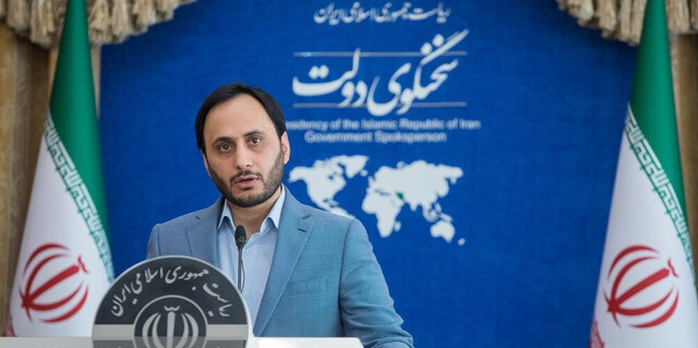 پرداخت حقوق بازنشستگان تا امشب پایان مییابد پرداخت حقوق بازنشستگان تا امشب پایان مییابد