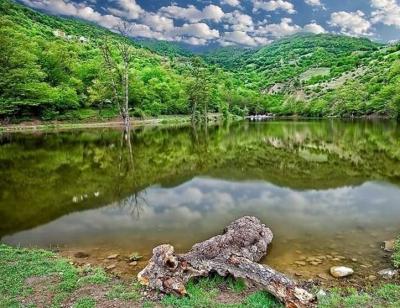 عکس/ نگینی در دل کوه