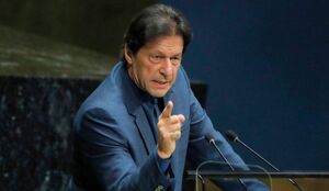 عمران خان برکنار شد