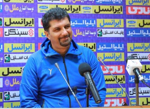  حسینی: فلاح در تیم ملی مصدوم شد/ برخی از بازیکنان مقابل تماشاگر بازی نکرده‌اند
