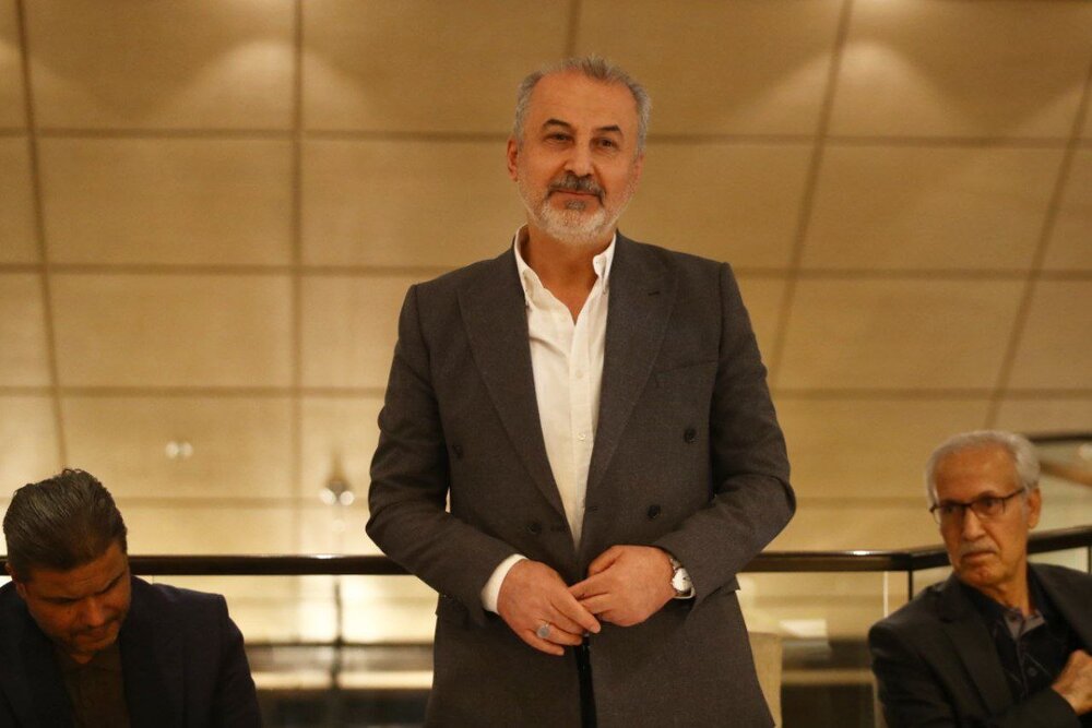 پاسخ عجیب مدیرعامل پرسپولیس به بازیکن طلبکار/ دعا کن برجام امضا شود! 